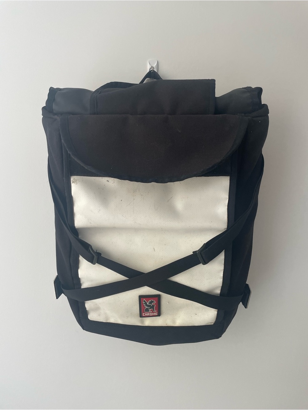 Chrome Industries rolltop commuter backpack “bravo”